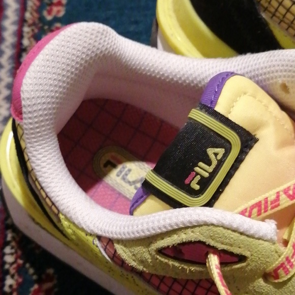 Ladies Fila 6.5 running shoes - Picture 2 of 12